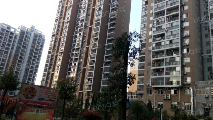 三角花园王家湾小区外景图