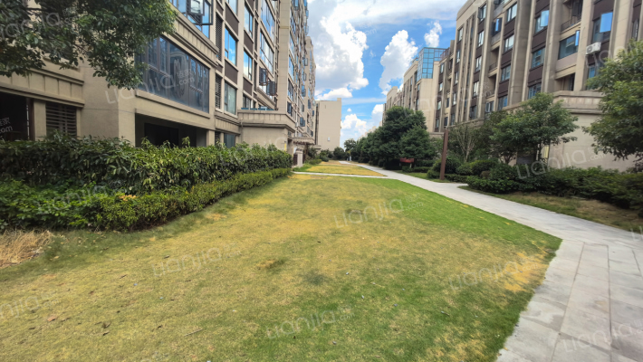 奥园世家外景图