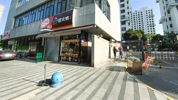 保利天琴宇舍外景图