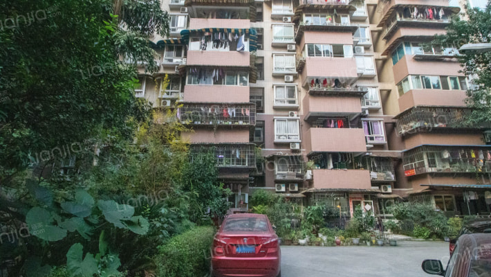 建工职院小区外景图