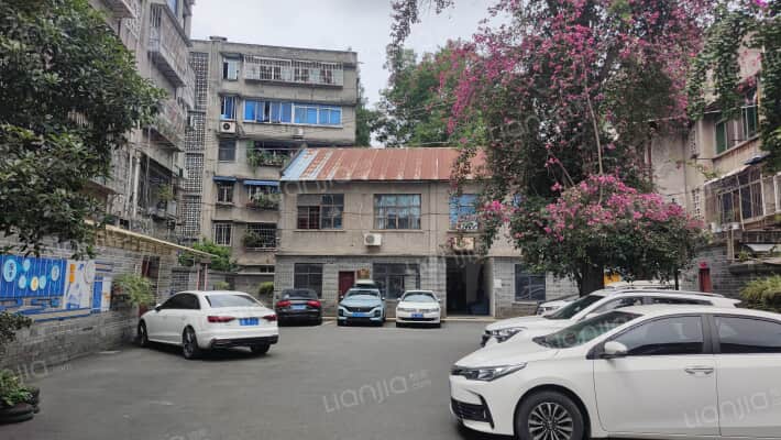 郫县人民检察院家属院外景图