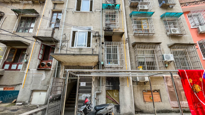 湖南省人民医院学生宿舍外景图