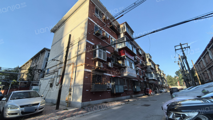 棉一小区外景图