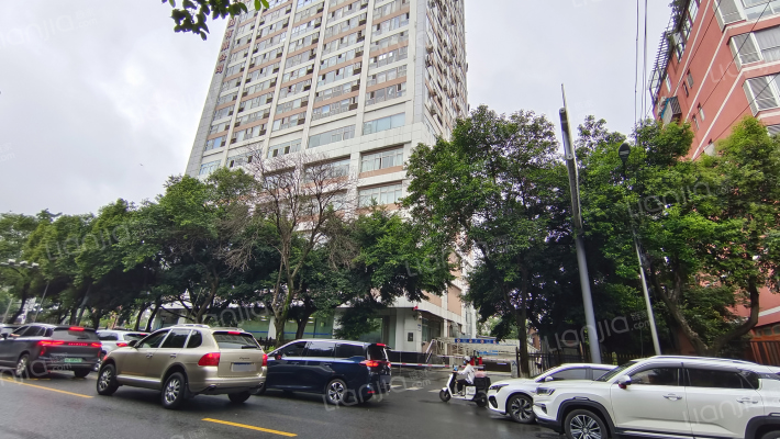 中冶十九大厦外景图