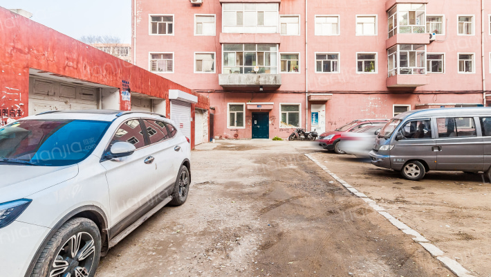 龙升小区外景图