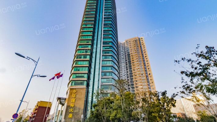 中环国际广场外景图