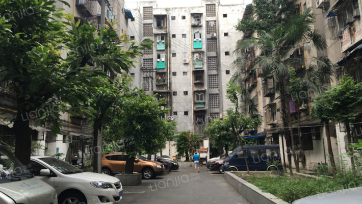 蜀汉小区外景图