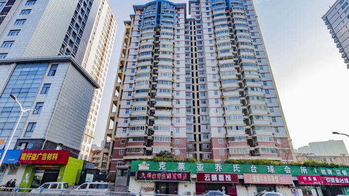 东陈岗工行宿舍外景图