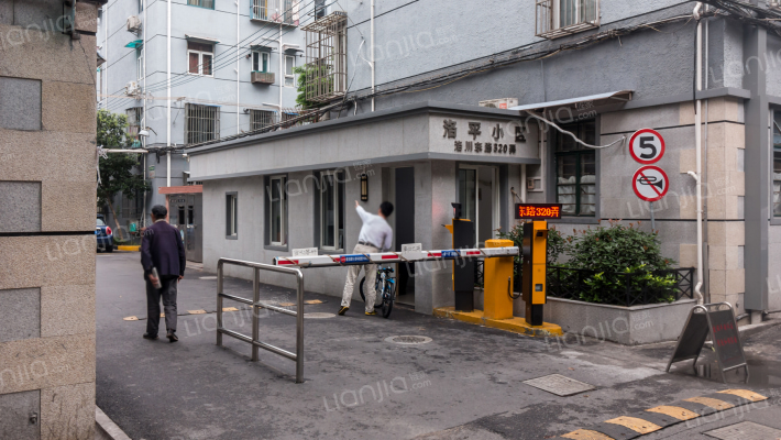 洛平小区外景图