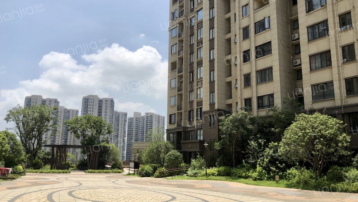 正荣悦澜山外景图