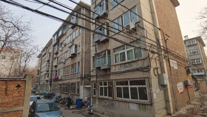 交通学院家属楼外景图