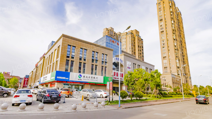 力邦广场外景图