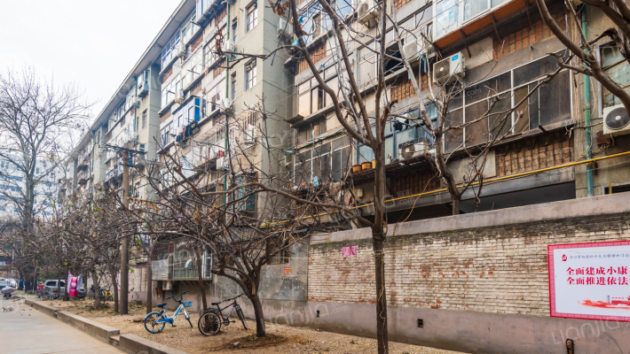 纺织机械厂1号院外景图