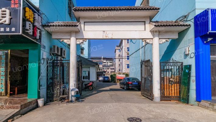 古镇花苑外景图