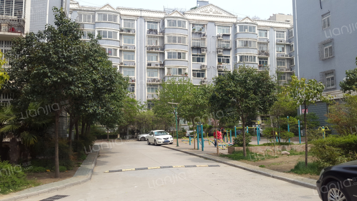 鑫龙花园外景图