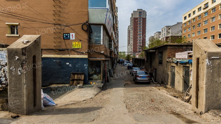 检察院宿舍外景图