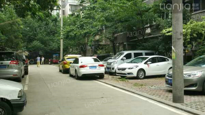 龙爪小区北1号院外景图