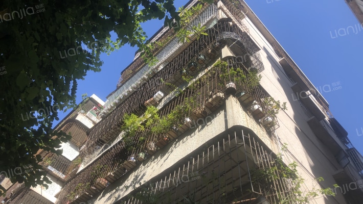 普澜三街外景图