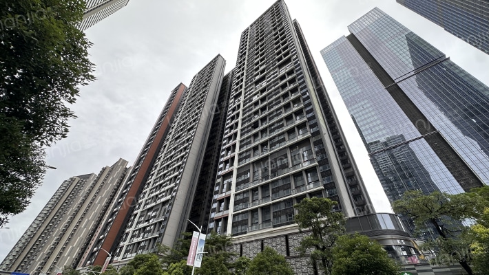 广汇尊府外景图