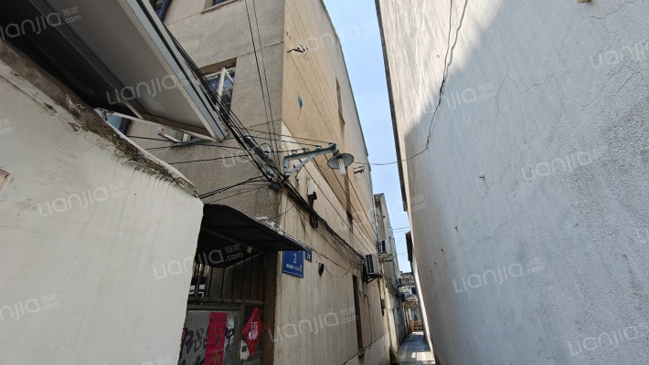 盛泽斜桥弄外景图