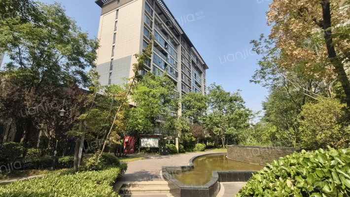 鸿园玫瑰园外景图