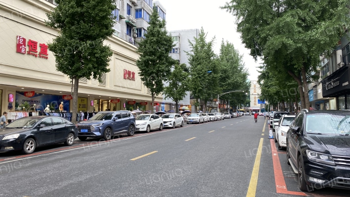 王府公寓外景图