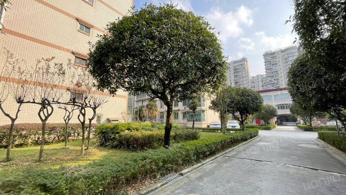 临港路二段10号外景图