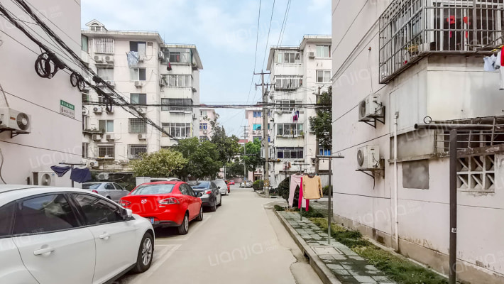 水仙小区外景图