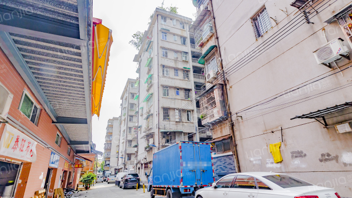 晓港东三马路外景图