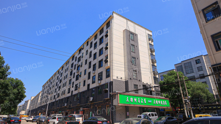 澄湖中路小区外景图