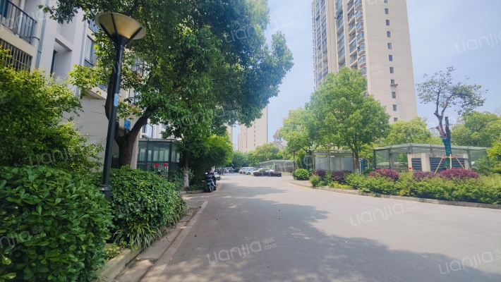 溪南里东区外景图