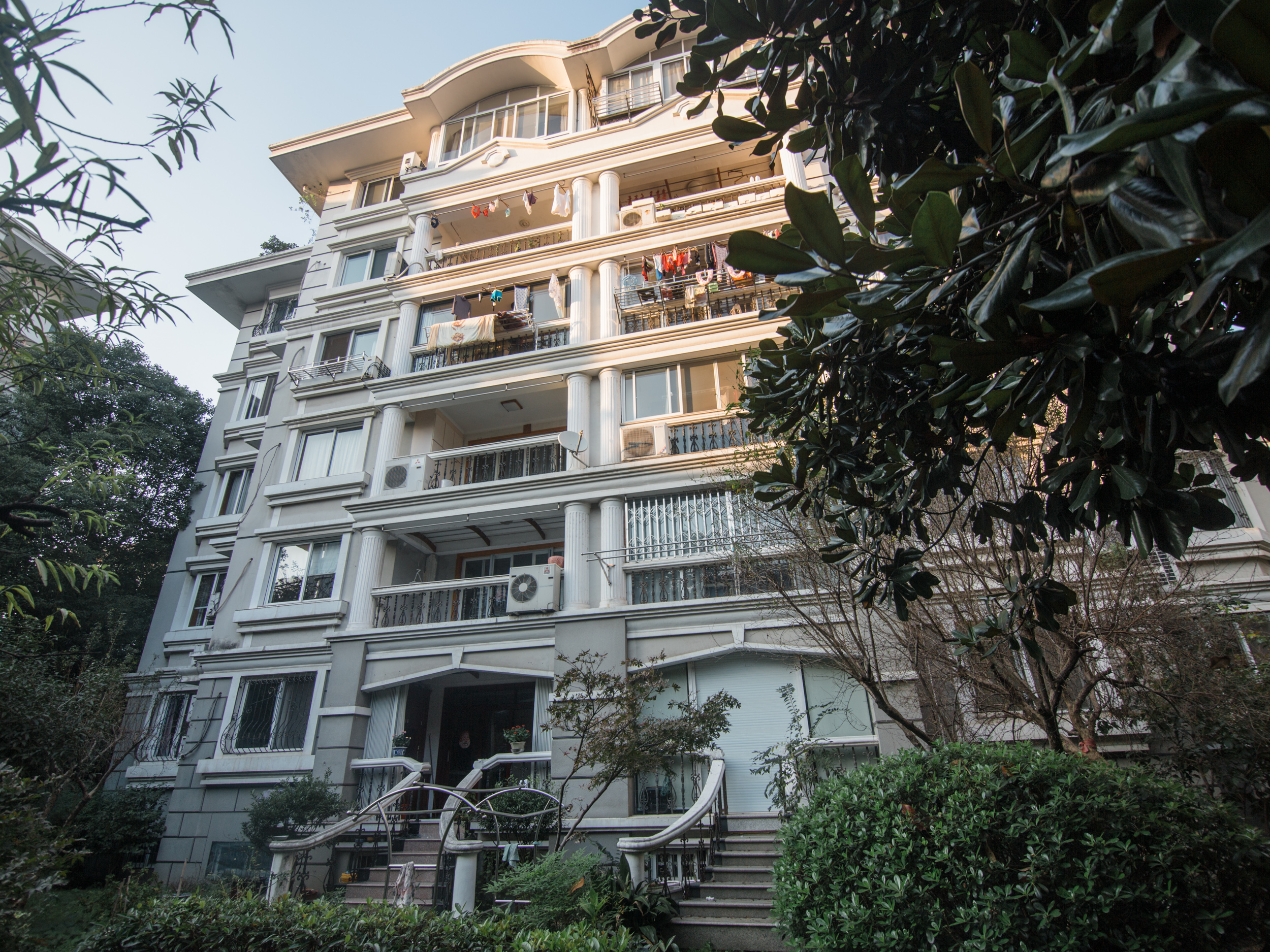 Yijing Yuan compound photo 12