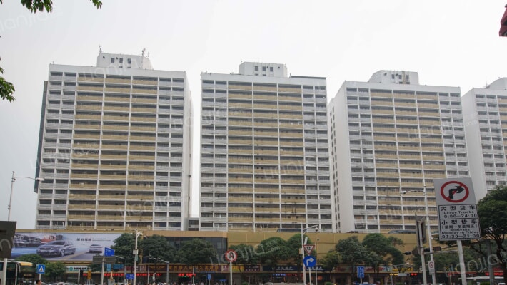 统建办公楼外景图