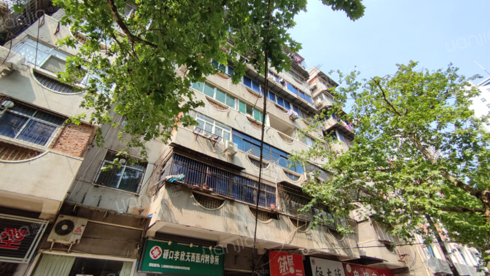 营房后街18号外景图