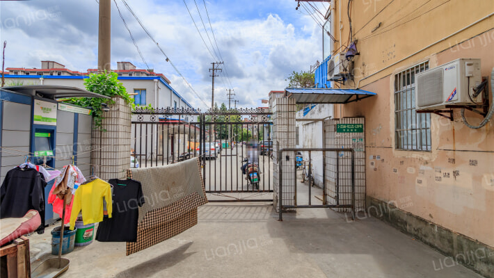 华浜新村外景图