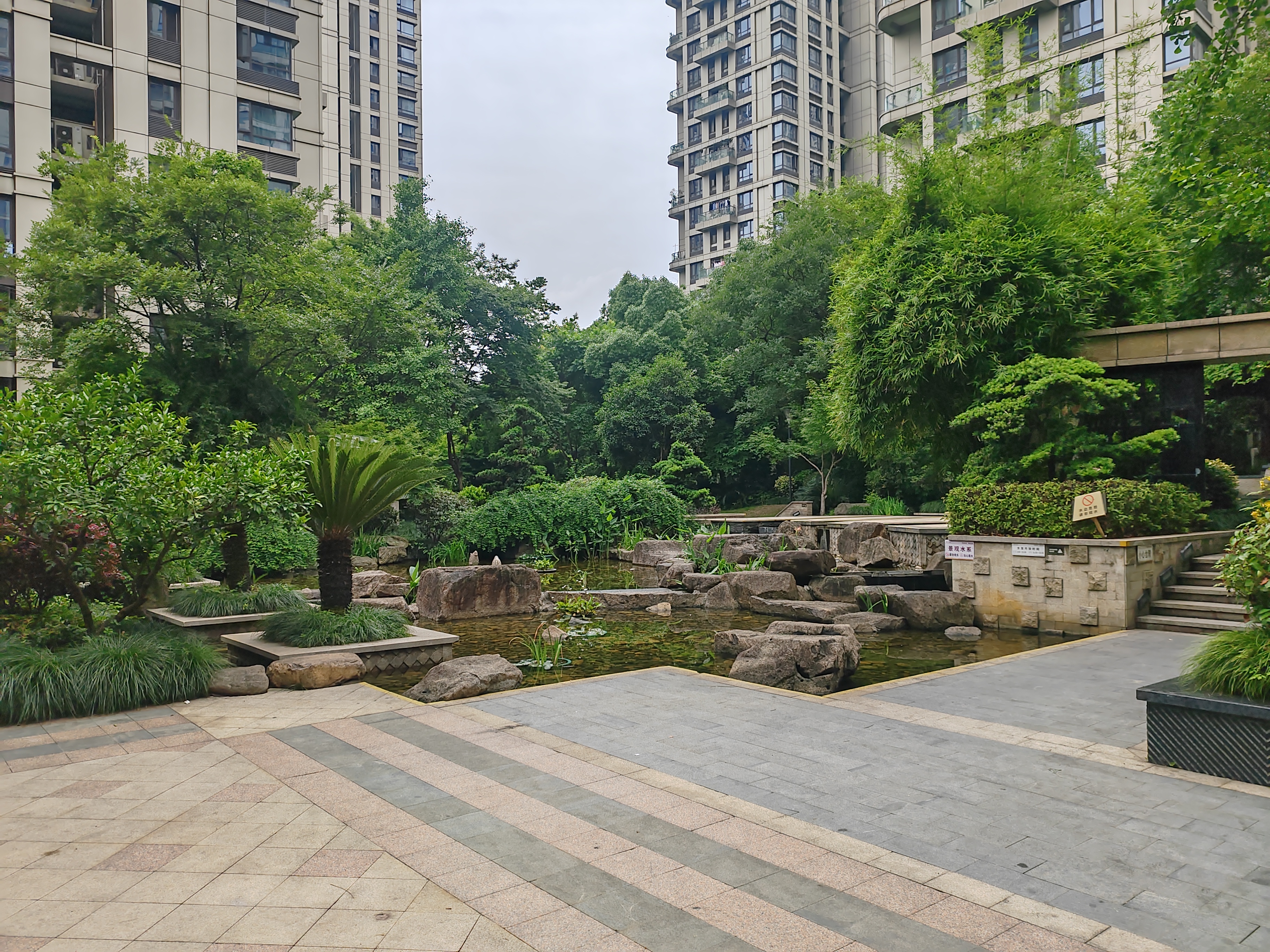 江南丽锦小区实景 6