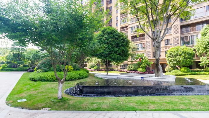 龙湖璟宸原著紫宸外景图