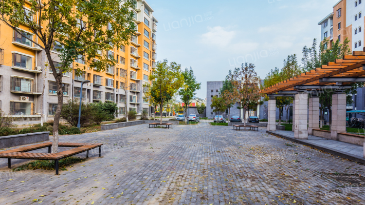 泰河园七里外景图