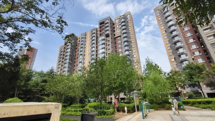 翡翠清河东区外景图