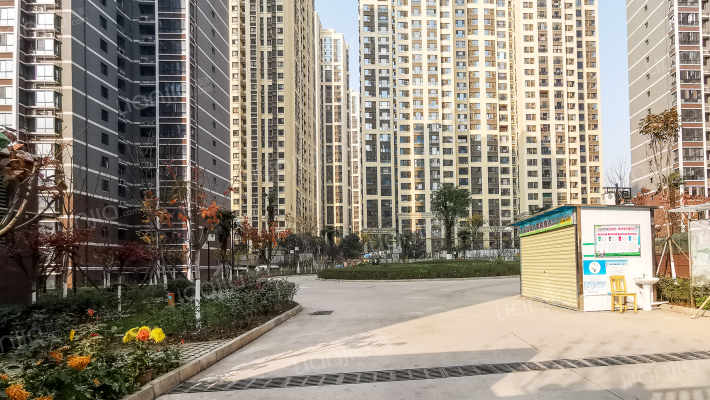 曲江春馨苑外景图