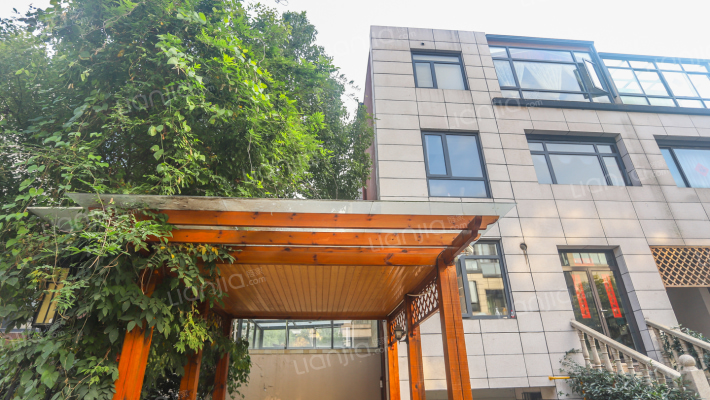 阳光水世界五期外景图