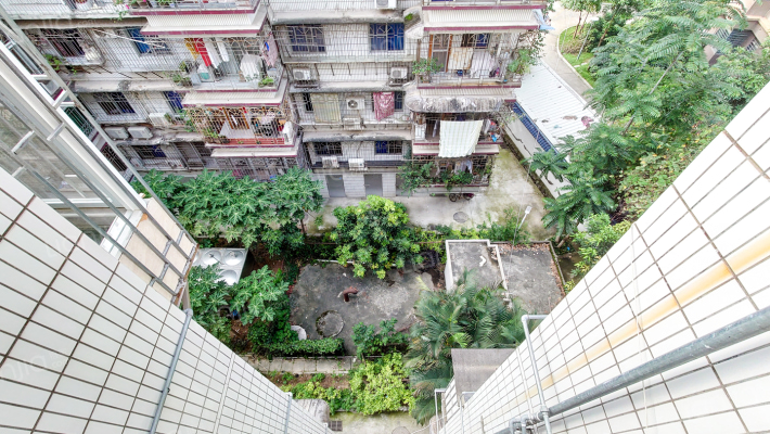 省妇幼保健院宿舍外景图