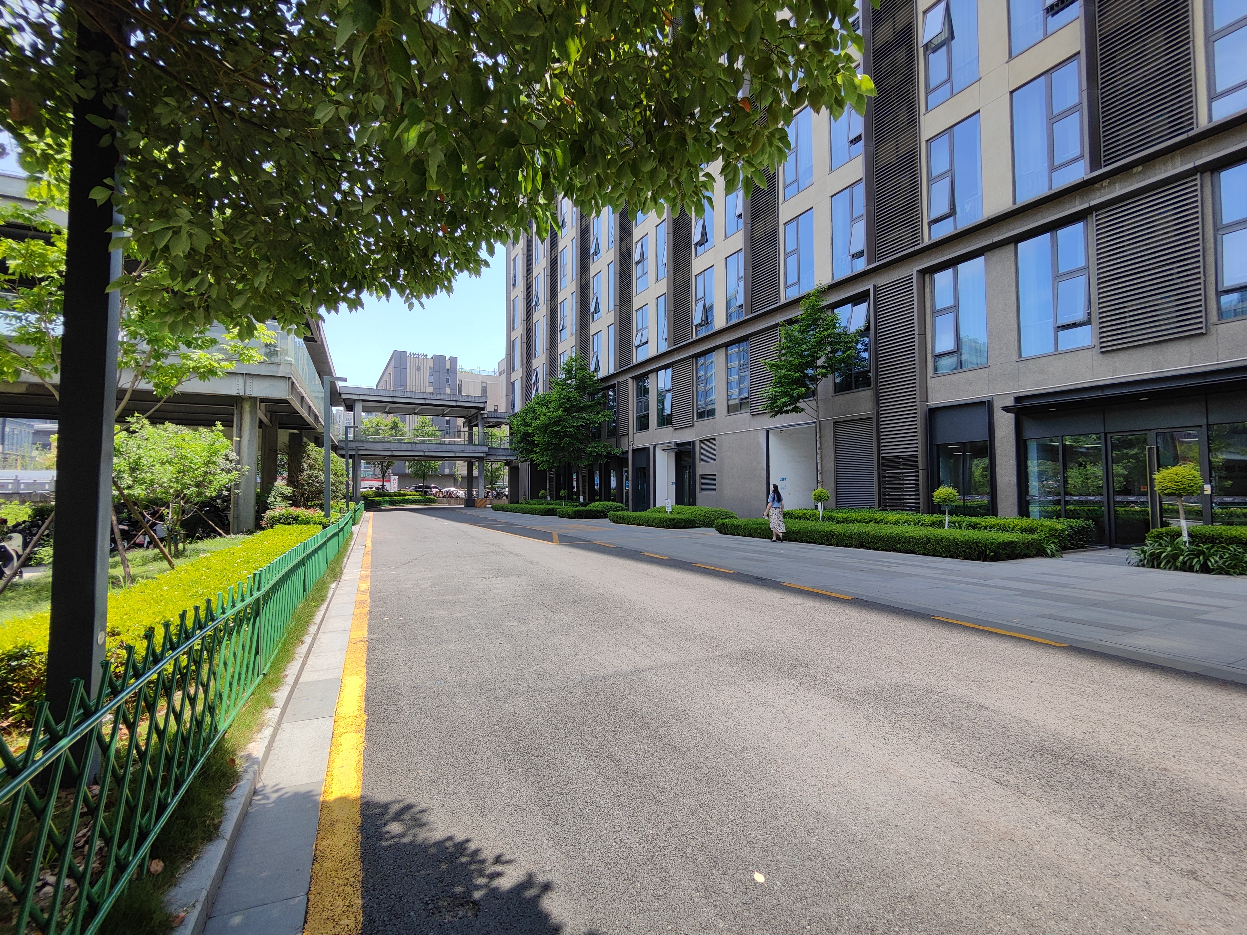 Yue Jun City compound photo 4