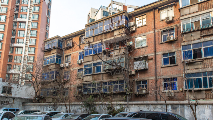 石桥街4号院外景图