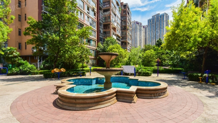 圣泉流云花园万象城外景图