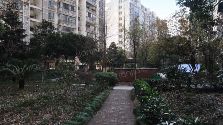 阳光丽舍外景图