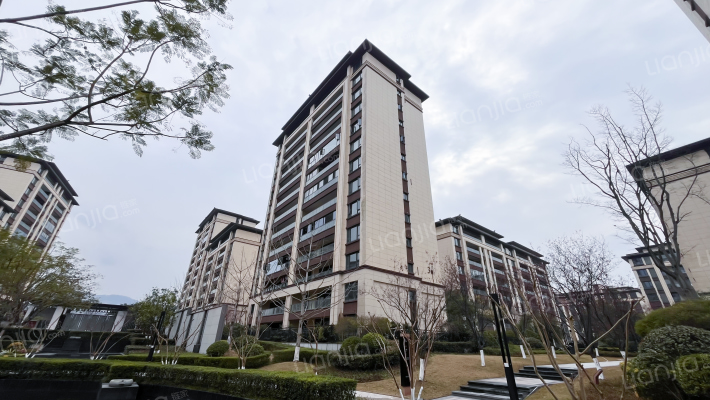 融创九棠府二期外景图