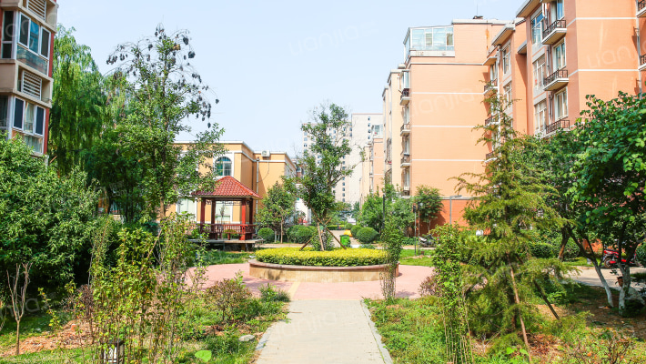 新世界阳光花园东区外景图