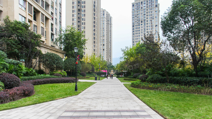 融创依云郡外景图