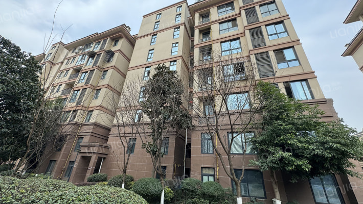 万辰乐居外景图